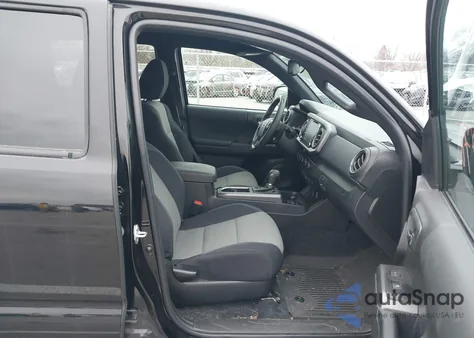 2023 Toyota Tacoma Trd Sport z USA, uszkodzony, nr VIN 3TMCZ5AN3PM621377